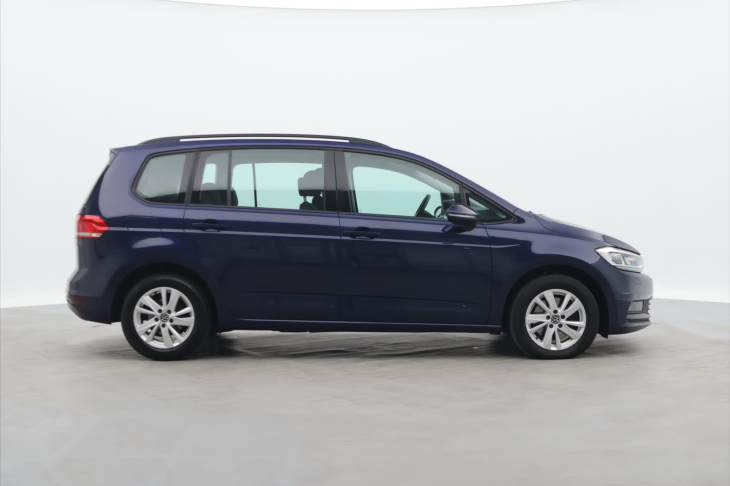 Volkswagen Touran 2,0 TDI 110kW DSG LED DPH