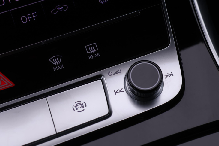 Audi Q8 3,0 250 kW ,4x4 ,Mild -Hybrid, DPH