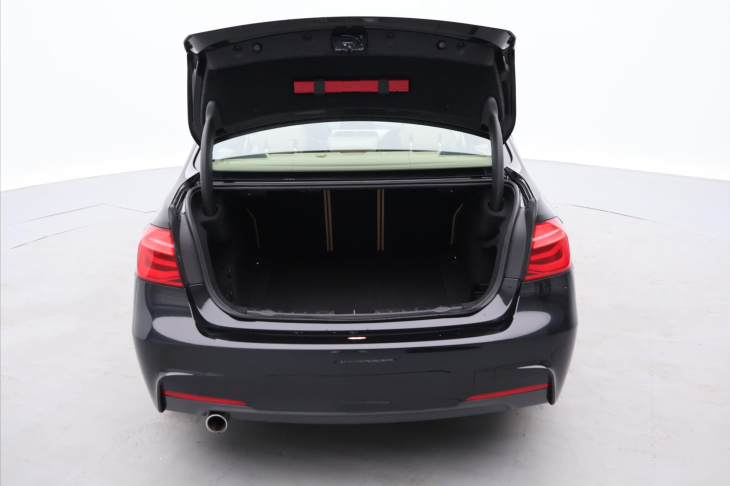 BMW Řada 3 2,0 318d M Sport Aut. CZ DPH