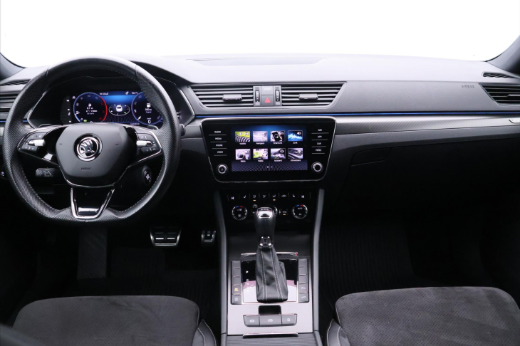 Škoda Superb 2,0 TDI DSG Sportline CZ 1.Maj