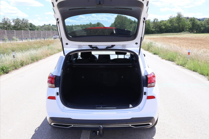 Hyundai i30 1,5 T-GDI 117kW Family Smart