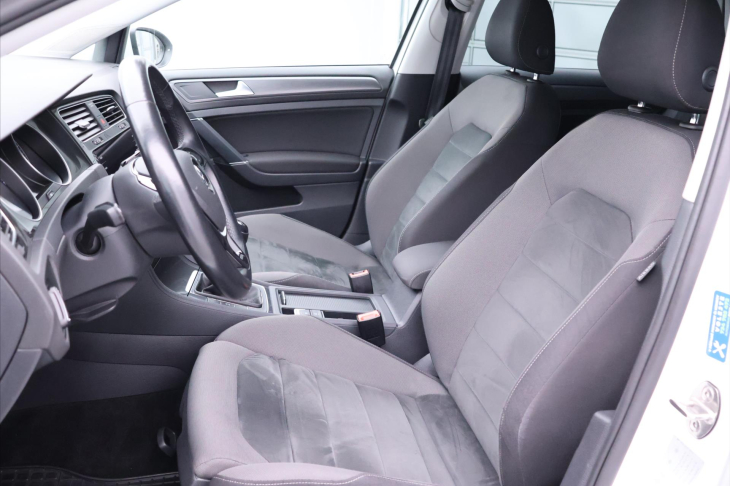 Volkswagen Golf 1,5 TSI 96kW CZ Comfortline