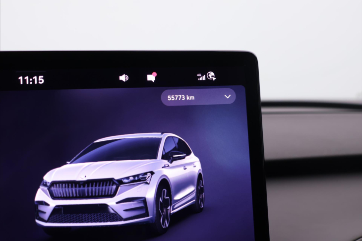 Škoda Enyaq 82kWh 4x4 CZ SOH 95% RS