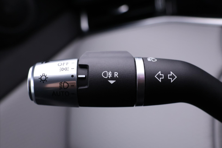 Land Rover Range Rover Evoque 2,0 R-Dynamic 4WD 120kW