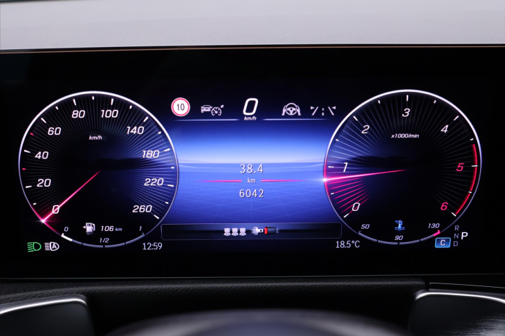 Mercedes-Benz GLB 2,0 200d 4MATIC AMG Premium