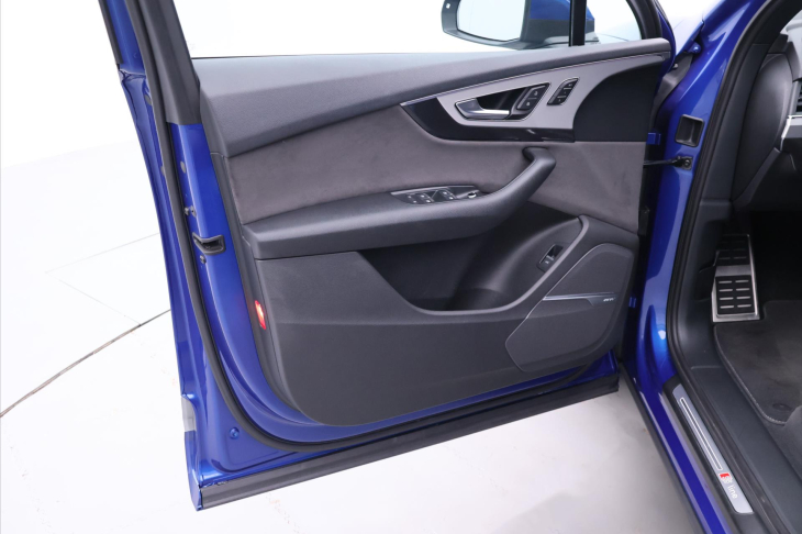 Audi Q7 3,0 TDI 200kW Quatrtro CZ DPH