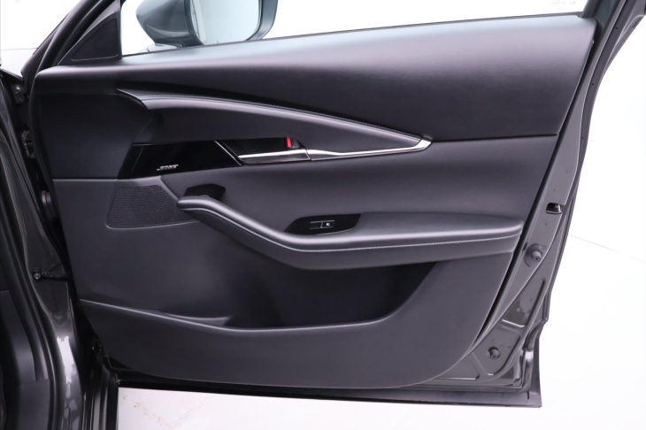 Mazda CX-30 2,0 Skyactiv-G 90kW CZ 1.Maj.