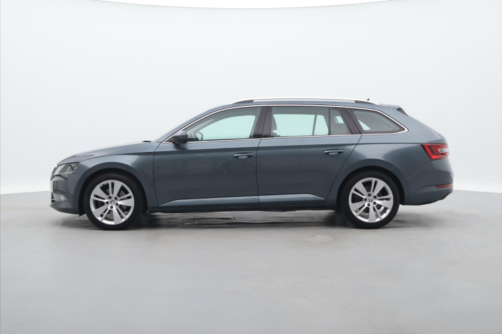 Škoda Superb 2,0 TDI 110kW Style CZ DPH