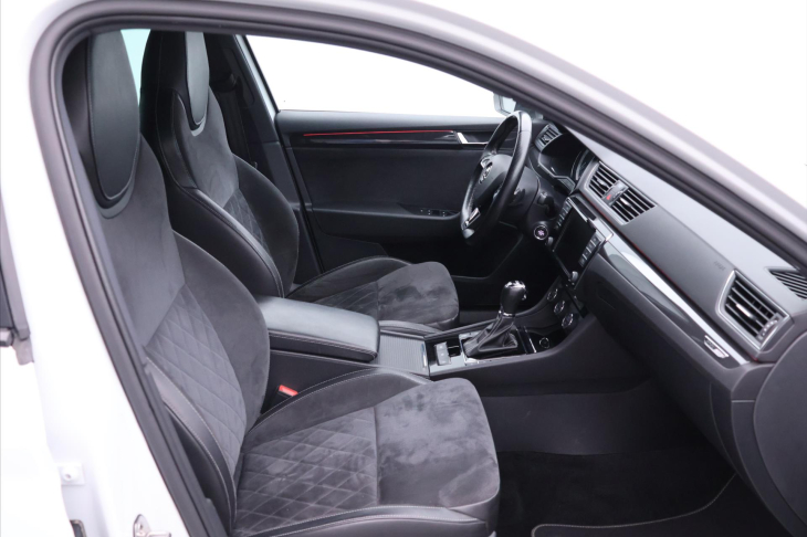 Škoda Superb 2,0 TSI 206kW DSG Sportline