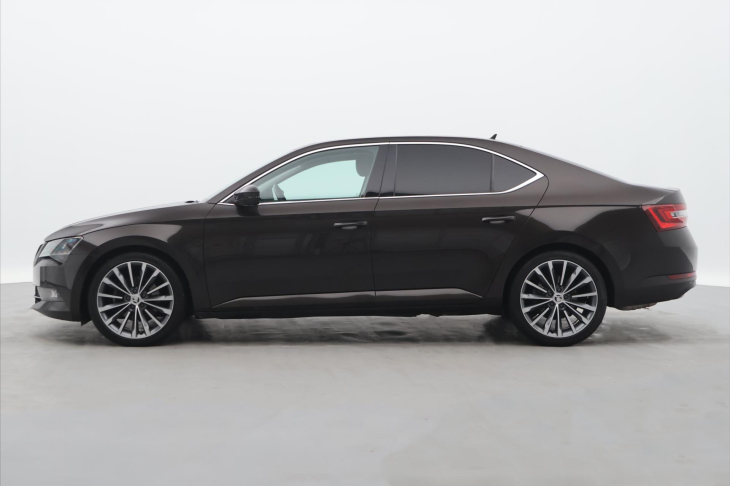 Škoda Superb 2.0 TDI 140kW 4x4 Style CZ