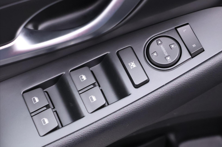 Hyundai i30 1,4 CVVT 73kW Klima CZ