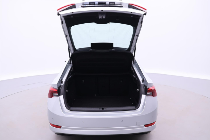 Škoda Octavia 1,5 e-TSI Style DSG 1.Maj DPH