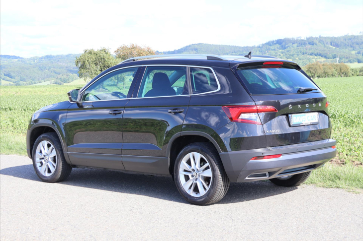 Škoda Karoq 1,0 TSI Soleil LED 1.Majitel