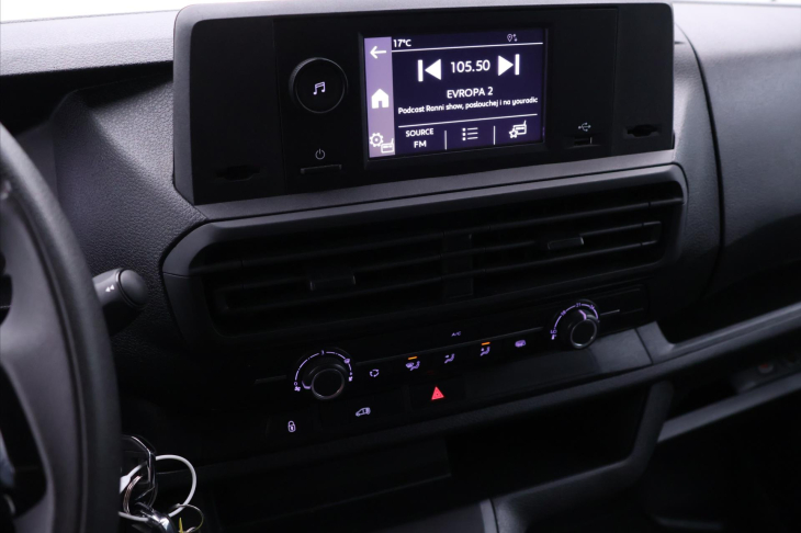 Opel Vivaro 1,5 CDTi 88kW Klimatizace
