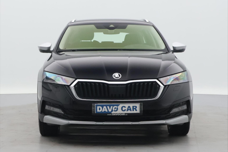 Škoda Octavia 2,0 TDI 147kW Scout HUD Matrix