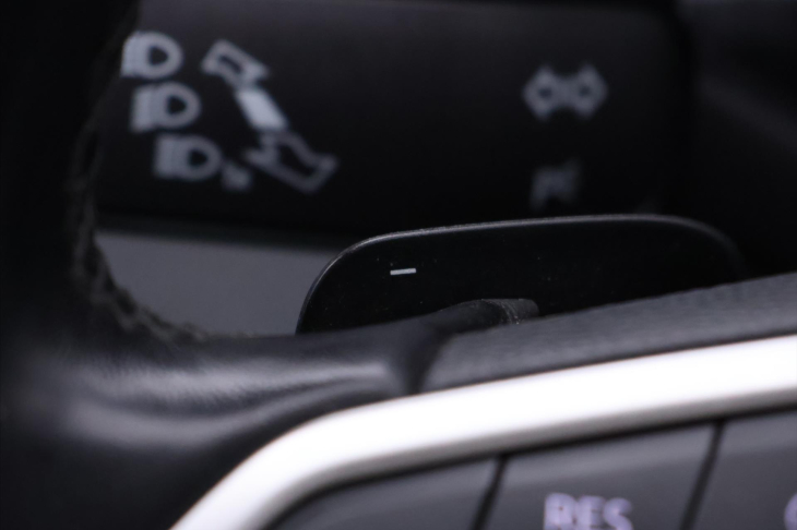 Volkswagen T-Cross 1,0 TSI R-line DSG Style DPH