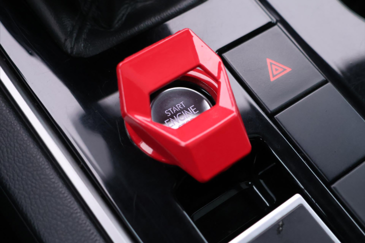 Volkswagen Touareg 3,0 TDI V6 210kW 4M CZ DPH