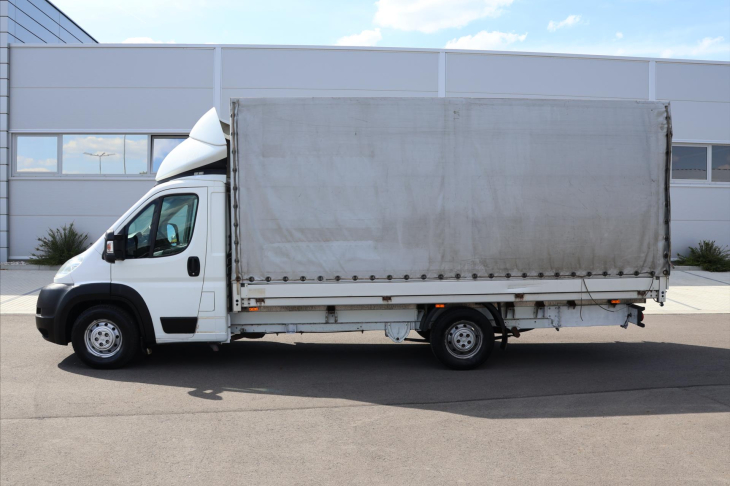 Peugeot Boxer 2,2 HDI 110kW CZ 10 Palet
