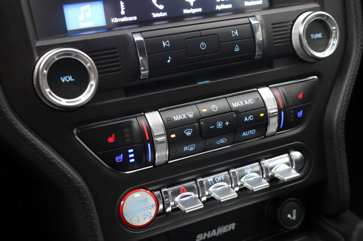 Ford Mustang 5,0 Ti-VCT V8 310kW
