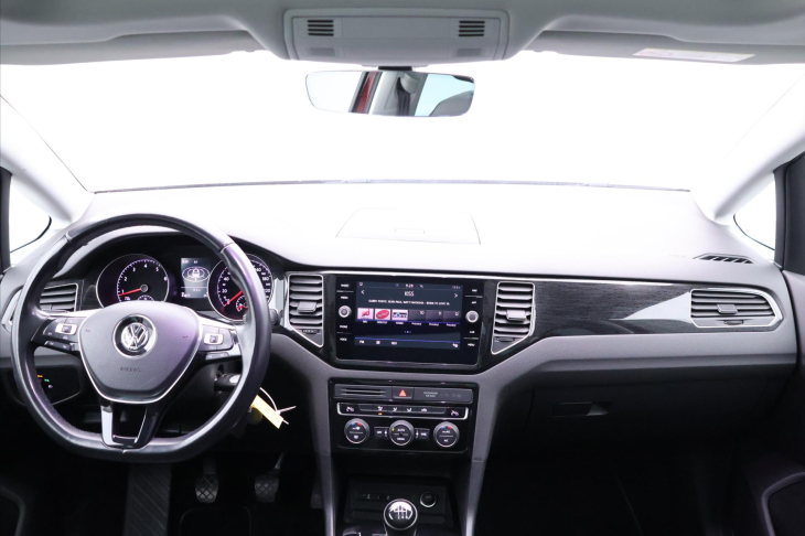 Volkswagen Golf Sportsvan 1,5 TSI 96kW LED Navi Panorama