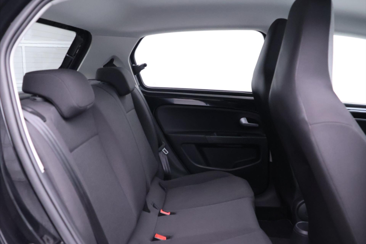 Volkswagen e-up! 61kW DPH 1. Maj DPH Kamera