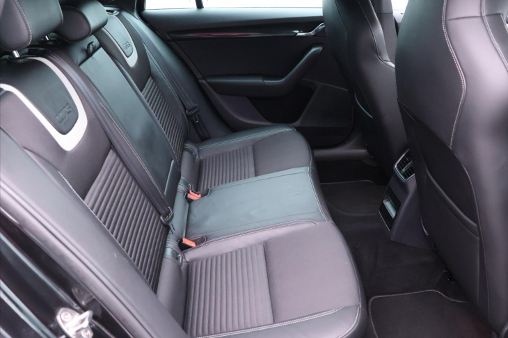 Škoda Octavia 2,0 TDI DSG RS Xenon Panorama