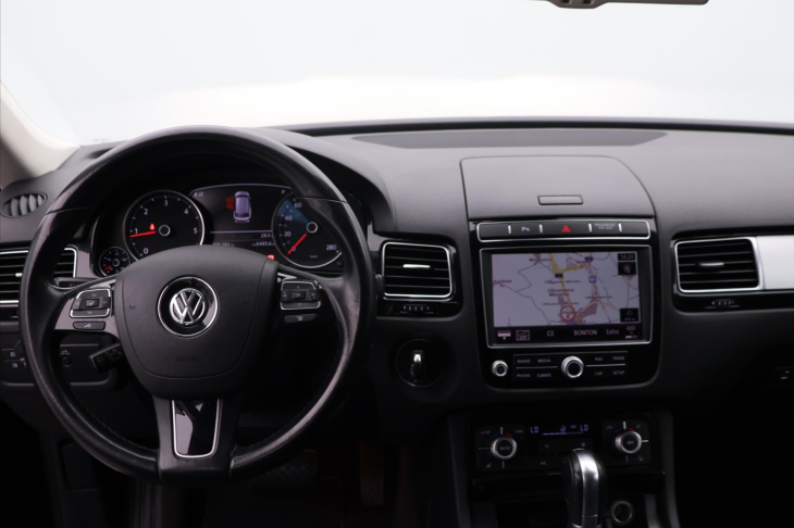 Volkswagen Touareg 3,0 TDI V6 193kW 4x4 Tažné