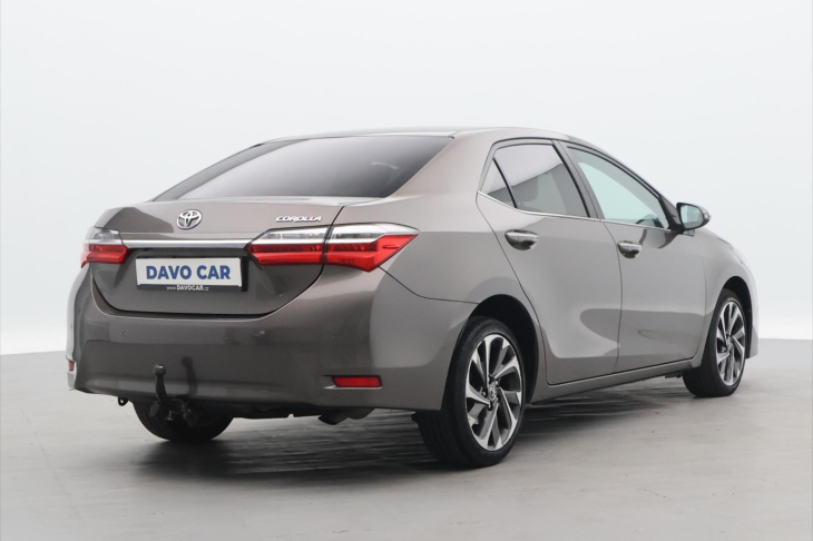 Toyota Corolla 1,6 VVT-i Aut. CZ Executive