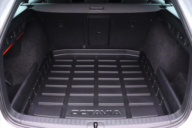 Škoda Octavia 1,0 TSI 81kW Sport Virtual