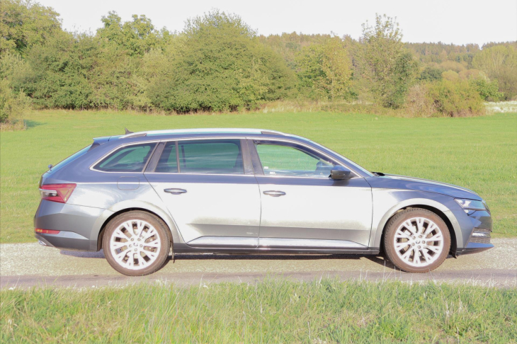 Škoda Superb 2,0 TDI DSG L&K CZ DPH