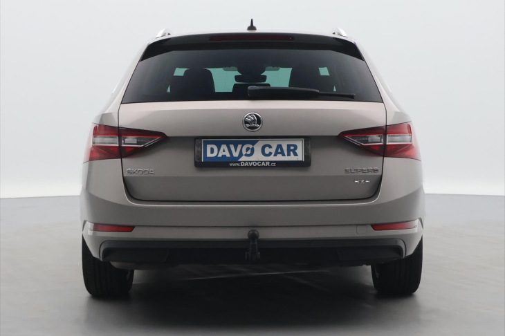 Škoda Superb 2,0 TDI 140kW 4x4 DSG Style CZ
