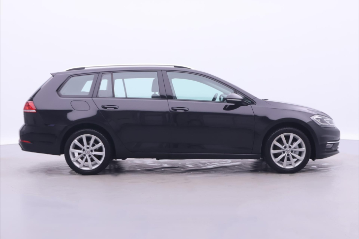 Volkswagen Golf 1,0 TSI 81kW CZ Comfort LED