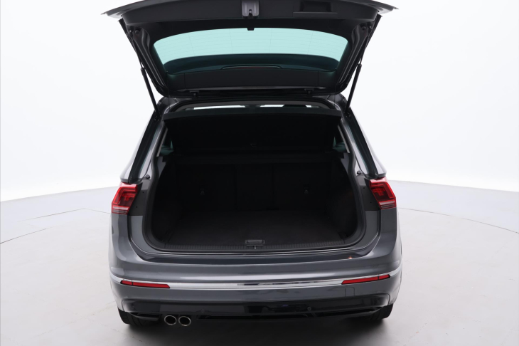 Volkswagen Tiguan 2,0 TDI 110kW DSG R-line DPH
