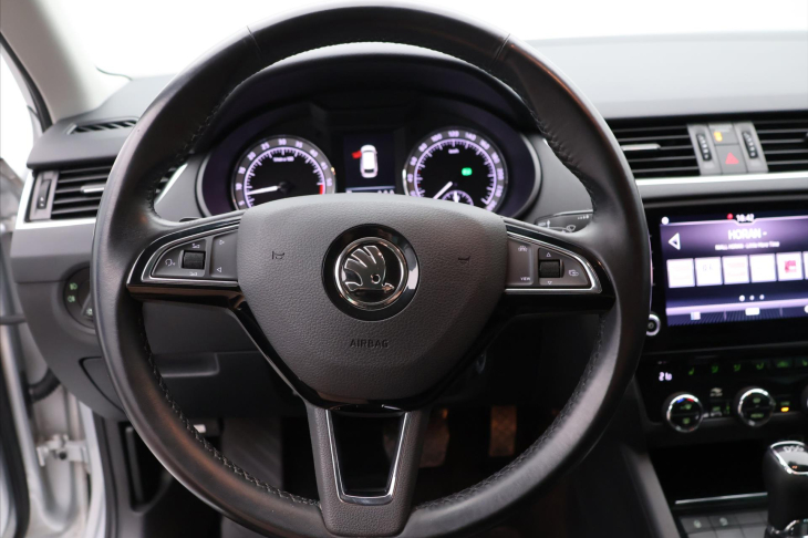 Škoda Octavia 2,0 TDI 110kW DSG Style Kůže