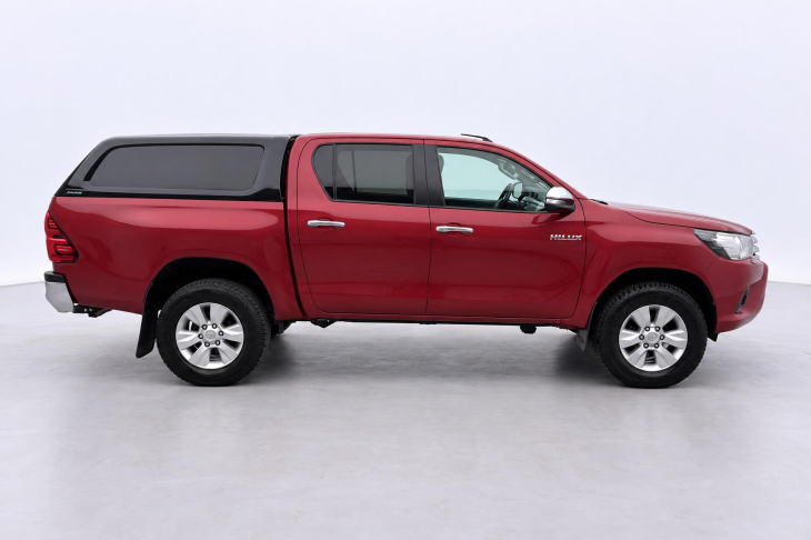 Toyota Hilux 2,4 D-4D 110kW 4x4 Aut. CZ DPH