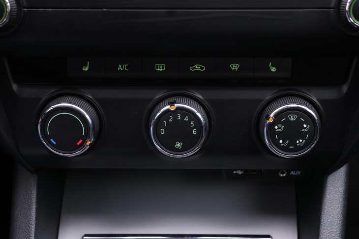 Škoda Octavia 1,6 TDI 77kW CZ Ambition Fresh