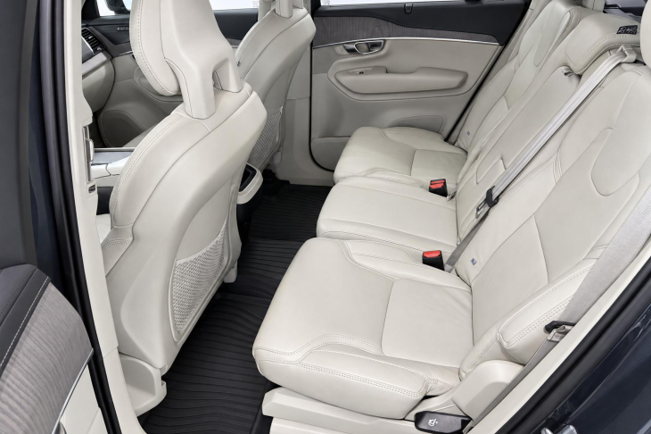 Volvo XC90 2,0 B5 173kW CZ 4X4 DPH Inscription