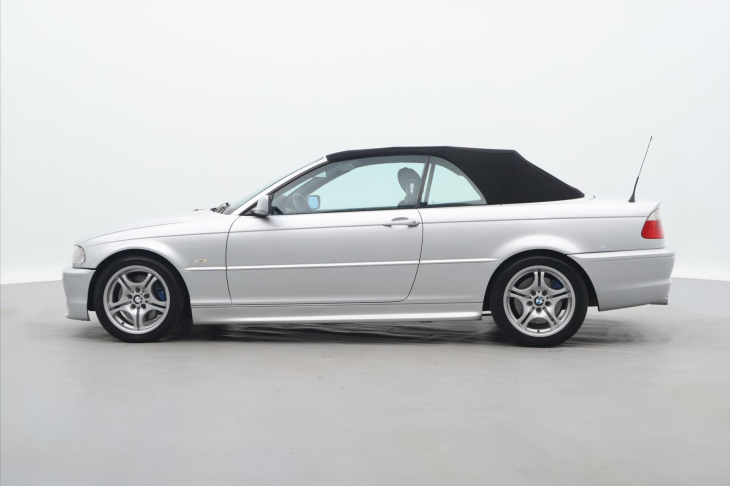 BMW Řada 3 3.0 330i 170kW Mpaket BiXenon