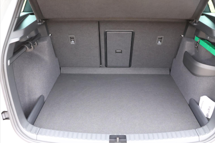 Škoda Karoq 2,0 TDI 4x4 DSG Sportline DPH