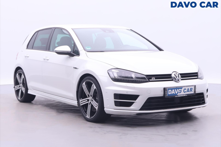 Volkswagen Golf 2,0 TSI R 221kW DSG 4Motion