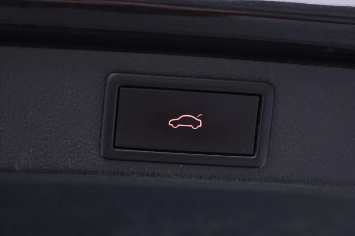 Škoda Octavia 2,0 TDI 135kW RS 4x4 DSG Virtual