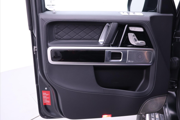 Mercedes-Benz Třídy G 4,0 63AMG 588kW 4x4^2 Brabus