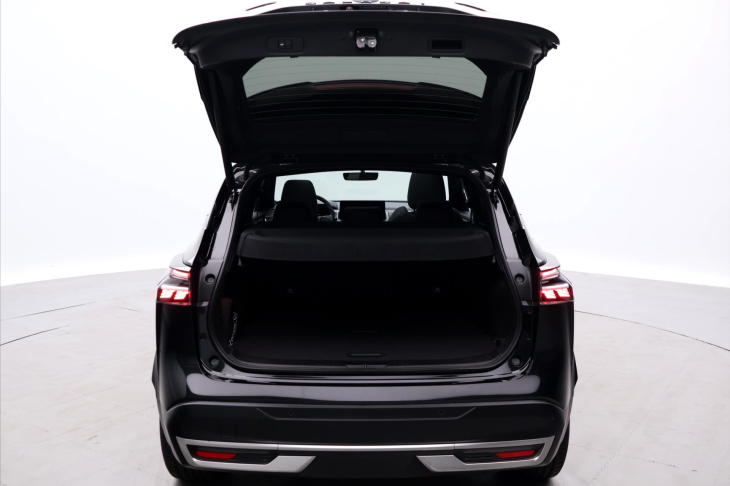 Nissan Qashqai 1,3 DIG-T 116kW 4x4 Tekna CZ DPH