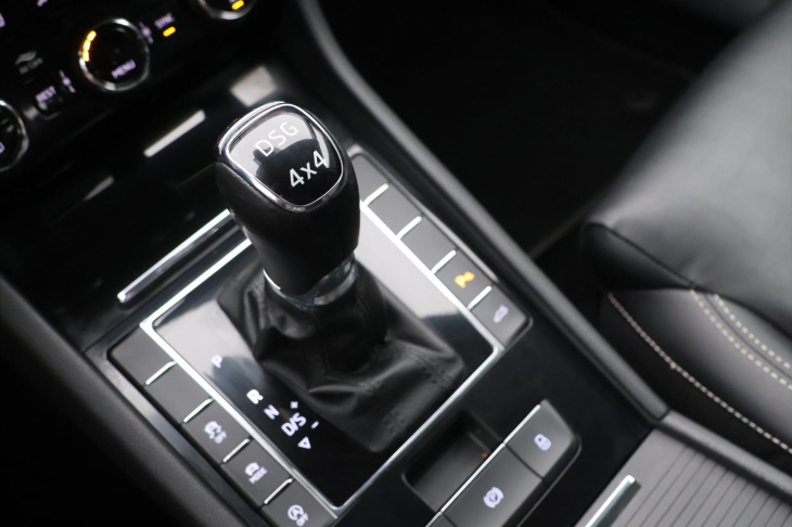 Škoda Superb 2,0 TDI 140kW 4x4 DSG L&K DPH
