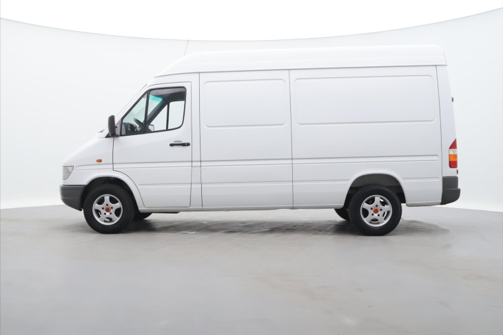 Mercedes-Benz Sprinter 2,9 312 TD 90kW Tažné