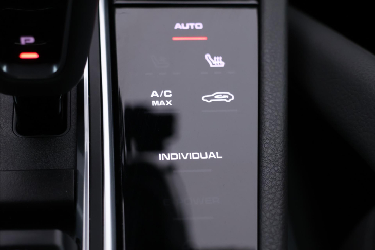 Porsche Cayenne 3,0 Tiptronic 250kW CZ DPH