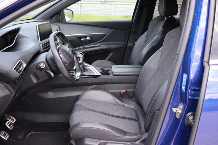 Peugeot 3008 1,2 PT 96kW GT- Line