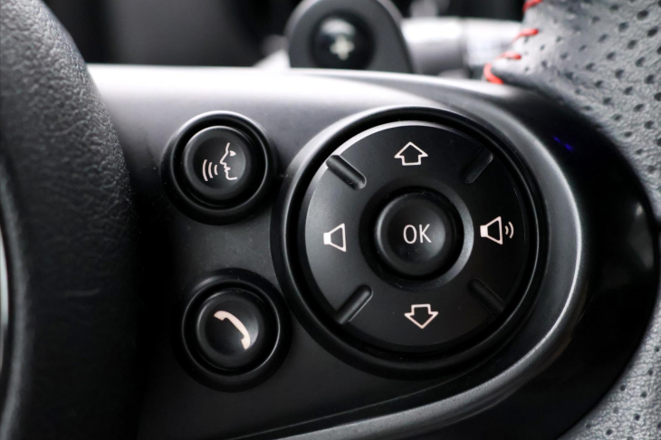 Mini Countryman 2,0 SD 140kW ALL4 Aut. LED