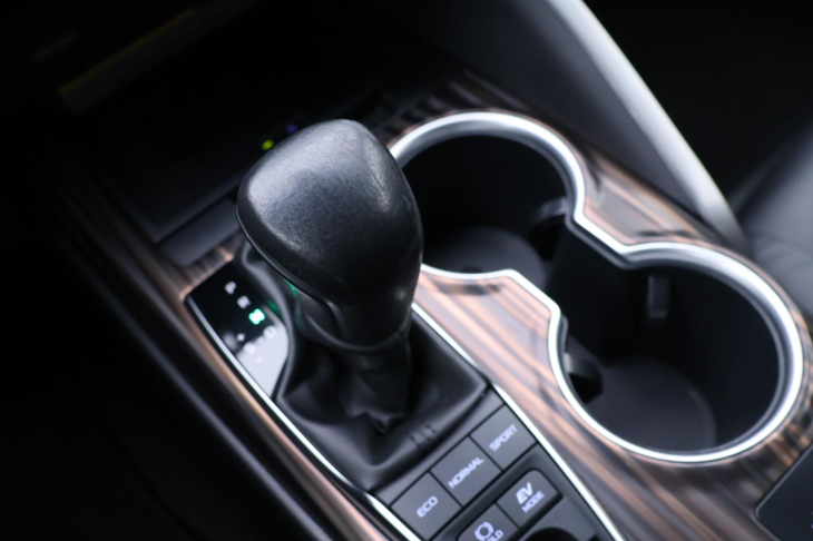 Toyota Camry 2,5 Hybrid 131kW Executive CZ