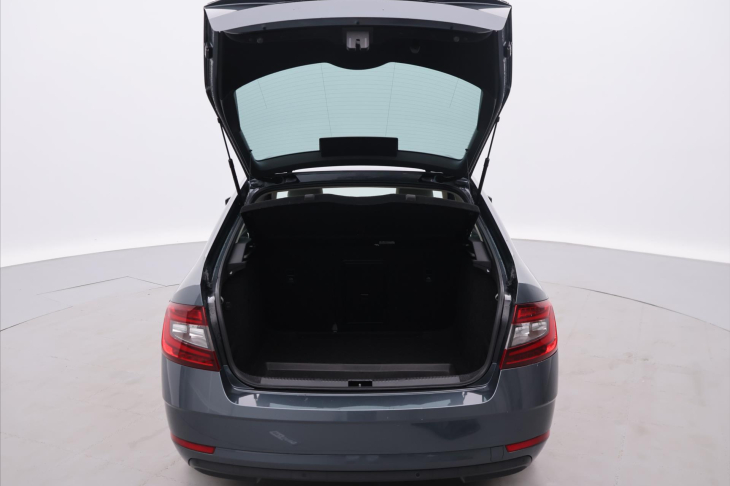 Škoda Octavia 2,0 TDi 110kW Style LED CZ